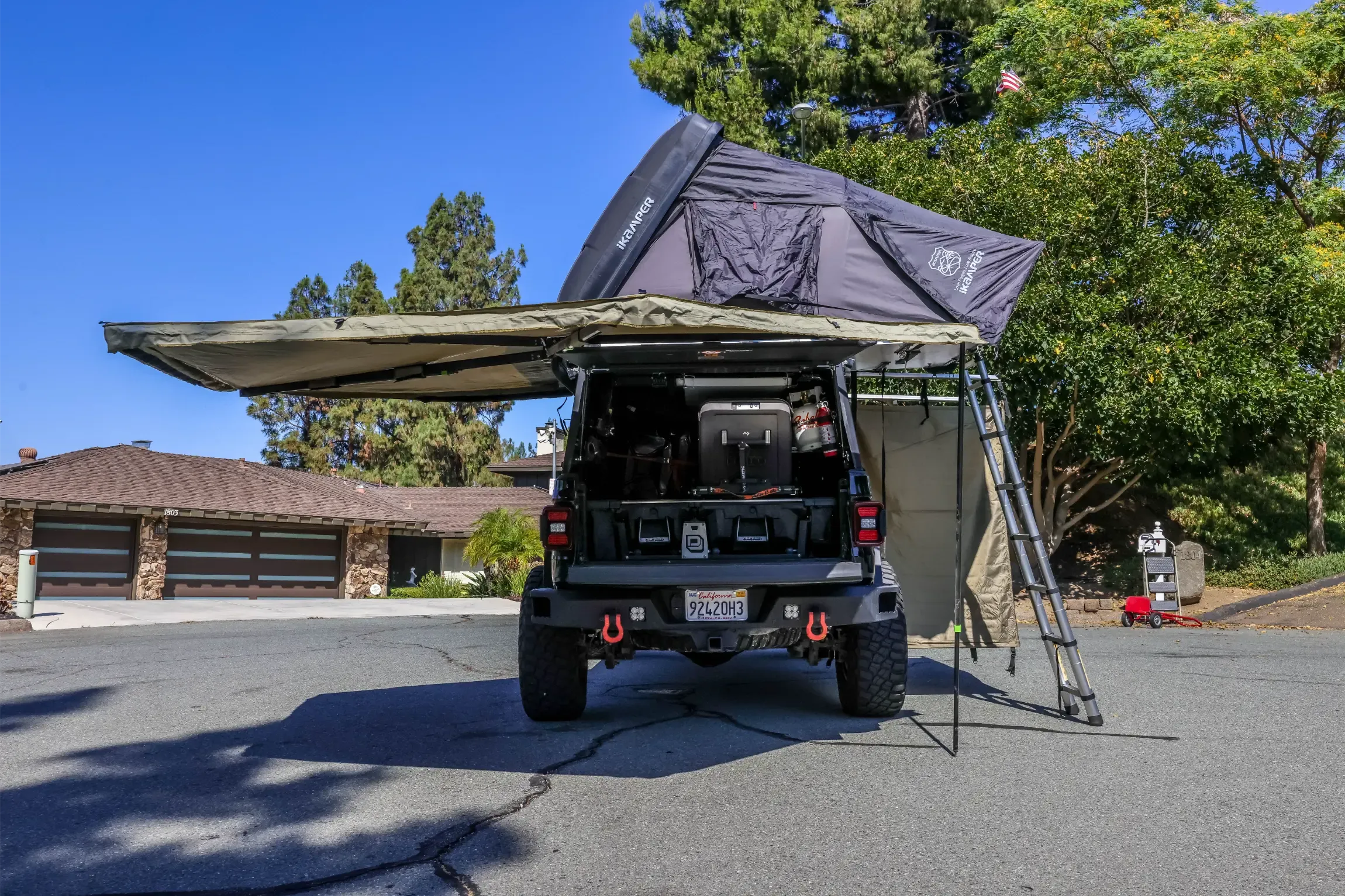 Modified, 31k-Mile 2021 Jeep Gladiator Mojave