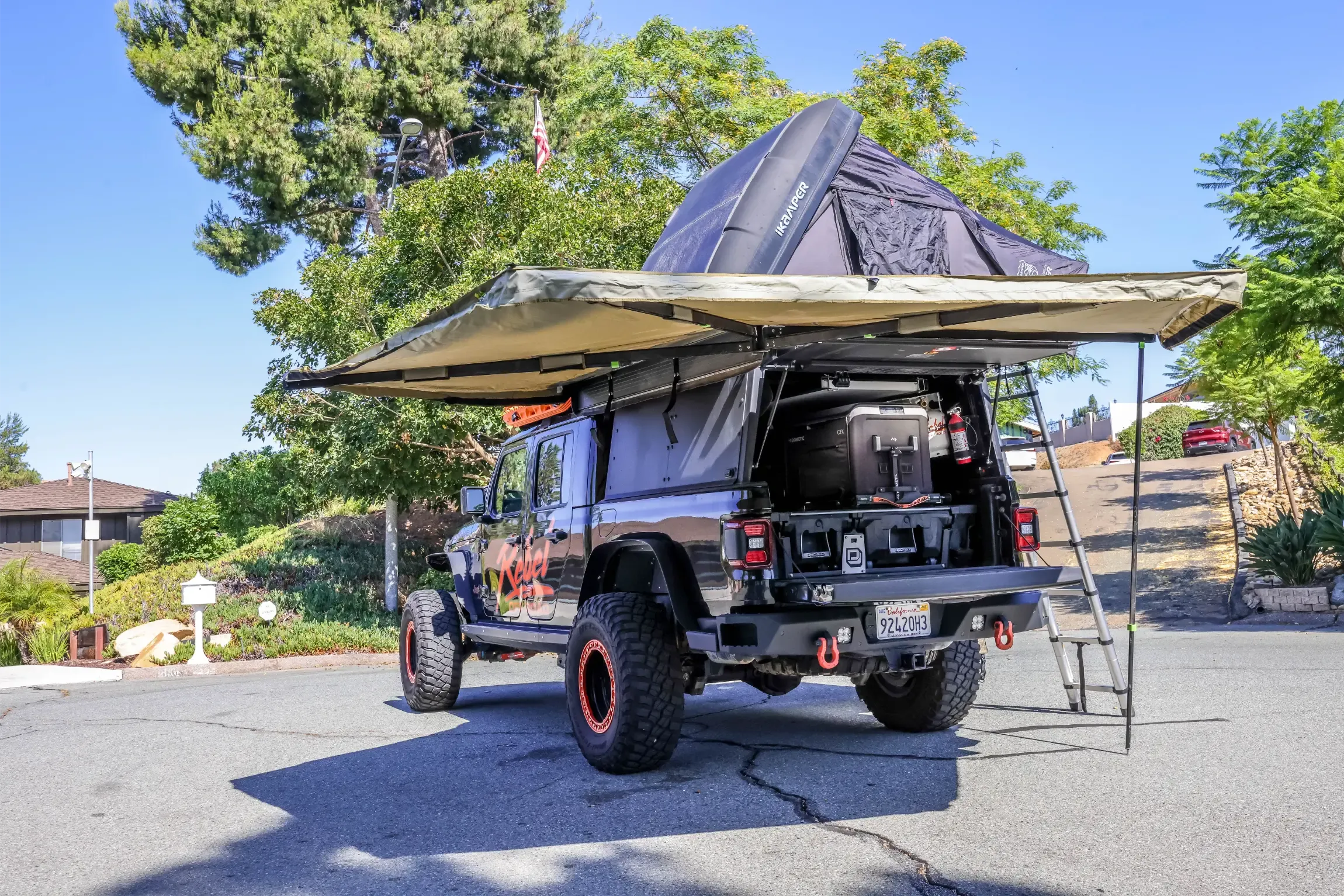 Modified, 31k-Mile 2021 Jeep Gladiator Mojave