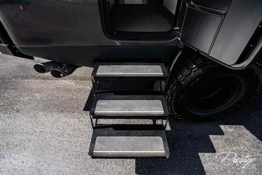 2019 EarthRoamer XV-LTS 228