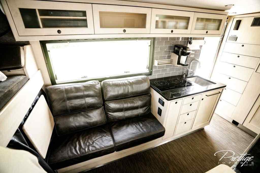 2019 EarthRoamer XV-LTS 228
