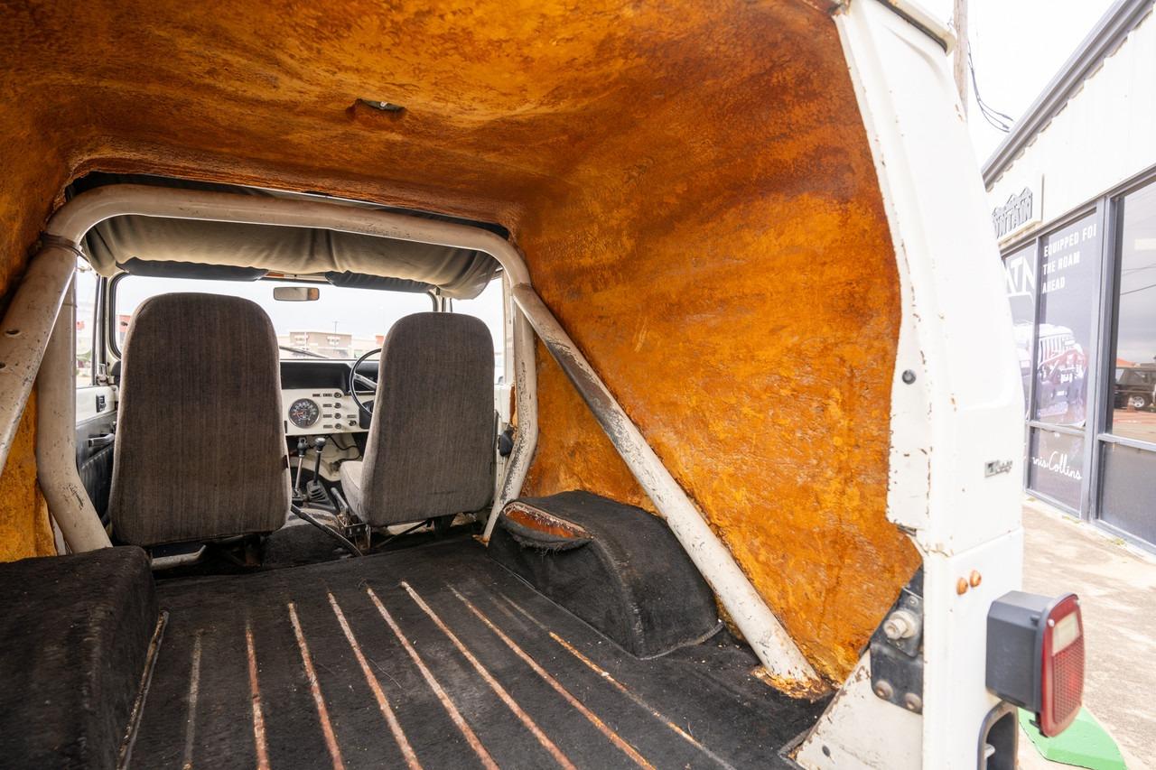 1984 Jeep CJ-8 Scrambler Alaskan Postal