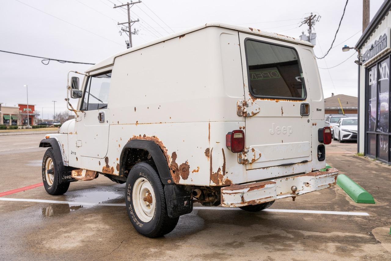 1984 Jeep CJ-8 Scrambler Alaskan Postal