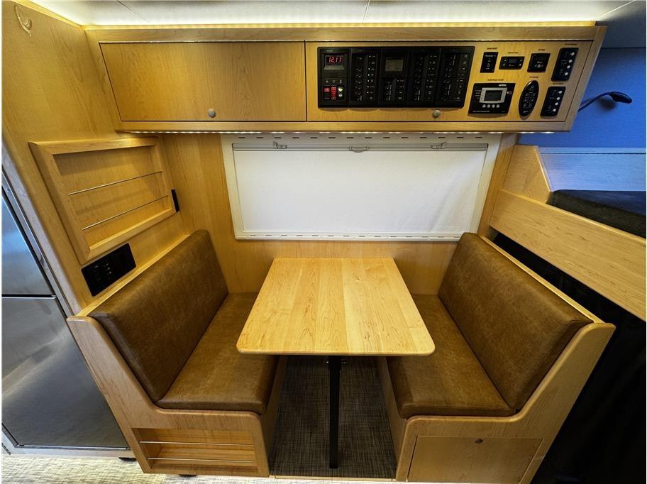 2016 Earthroamer XV-LTS 165