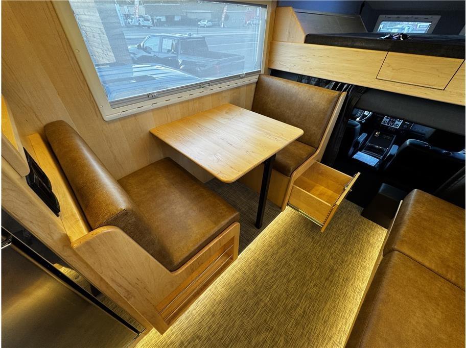 2016 Earthroamer XV-LTS 165