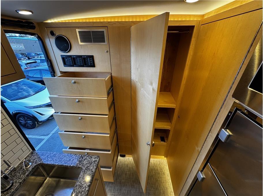 2016 Earthroamer XV-LTS 165