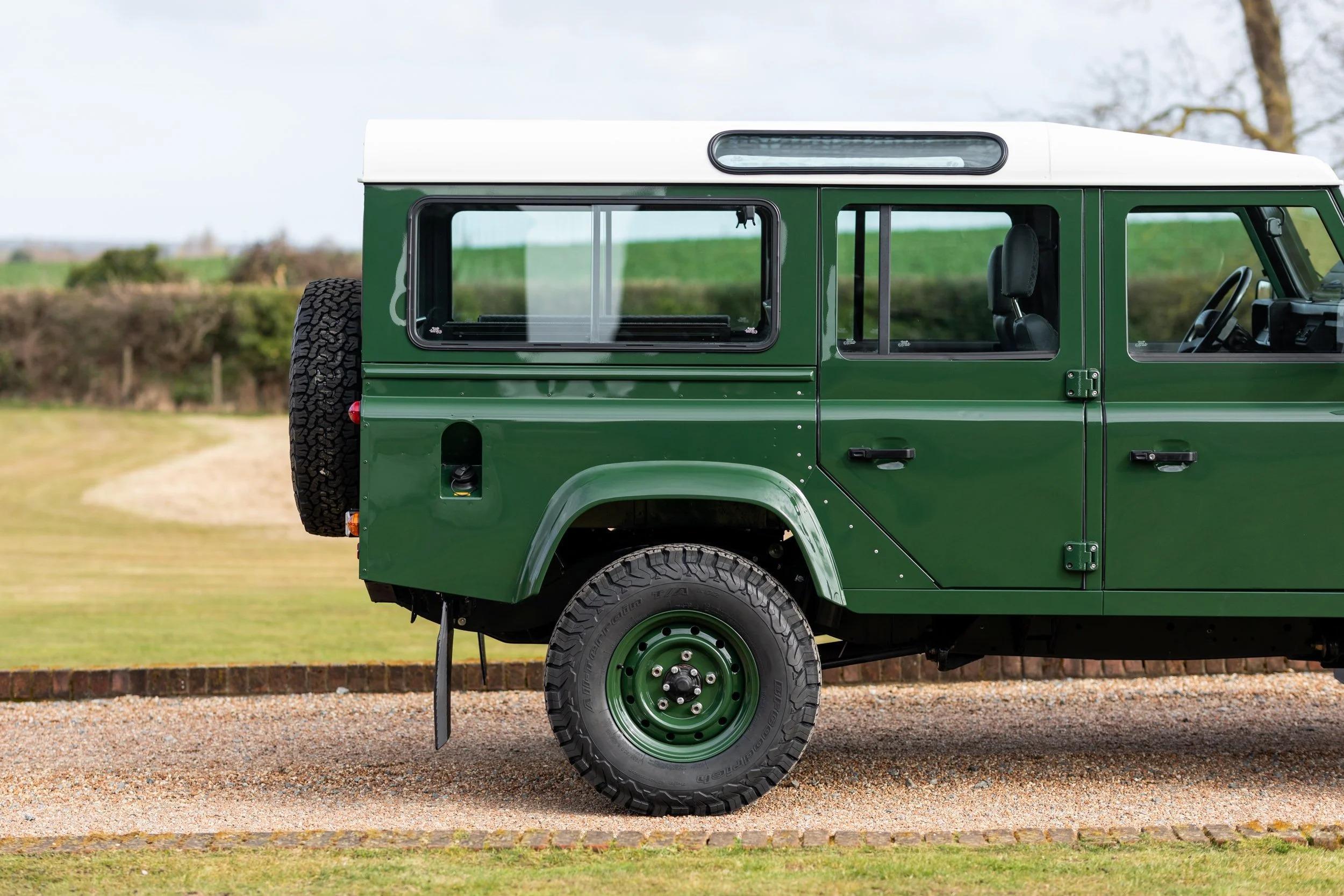Td5-Powered 2000 Land Rover Defender 110