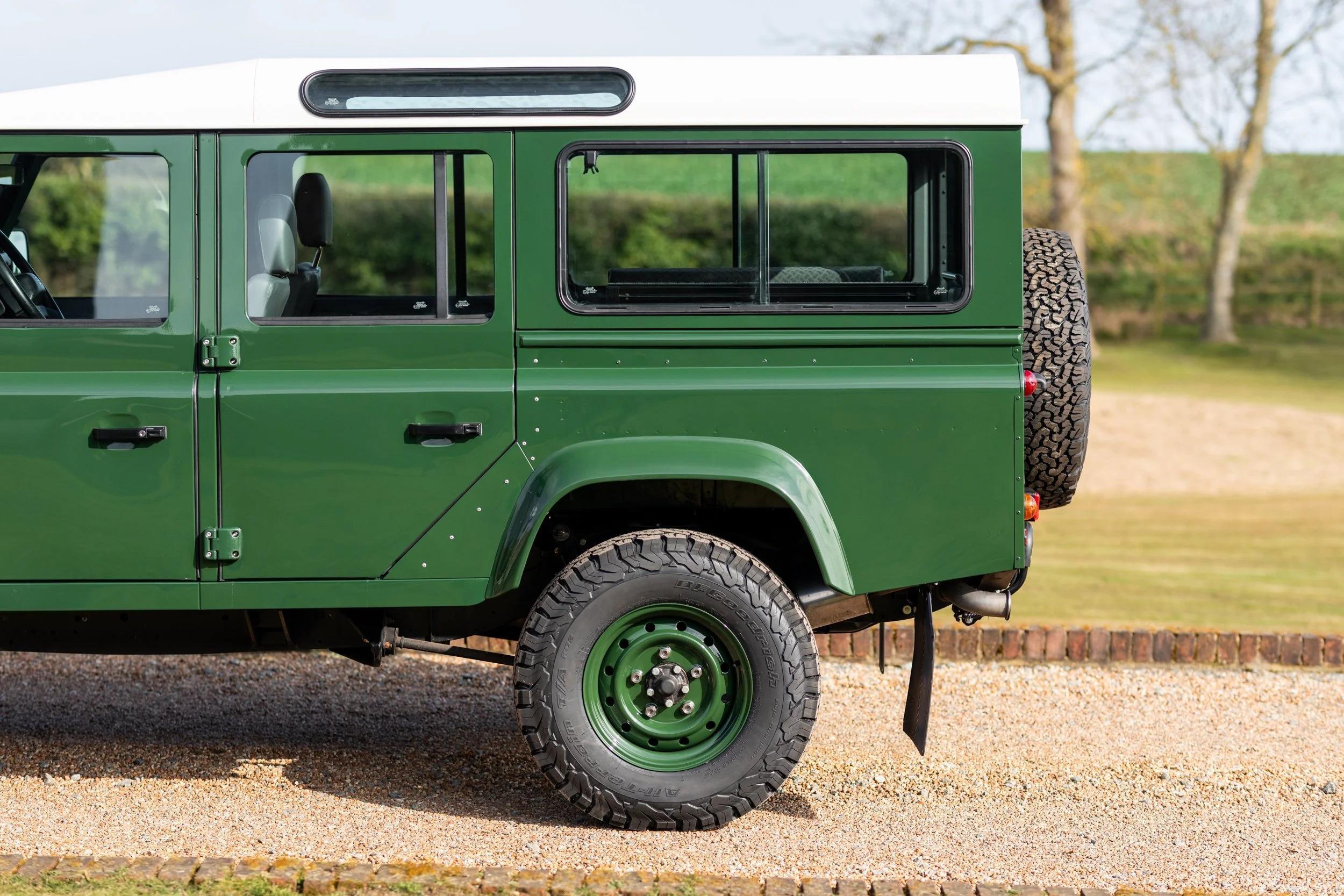 Td5-Powered 2000 Land Rover Defender 110