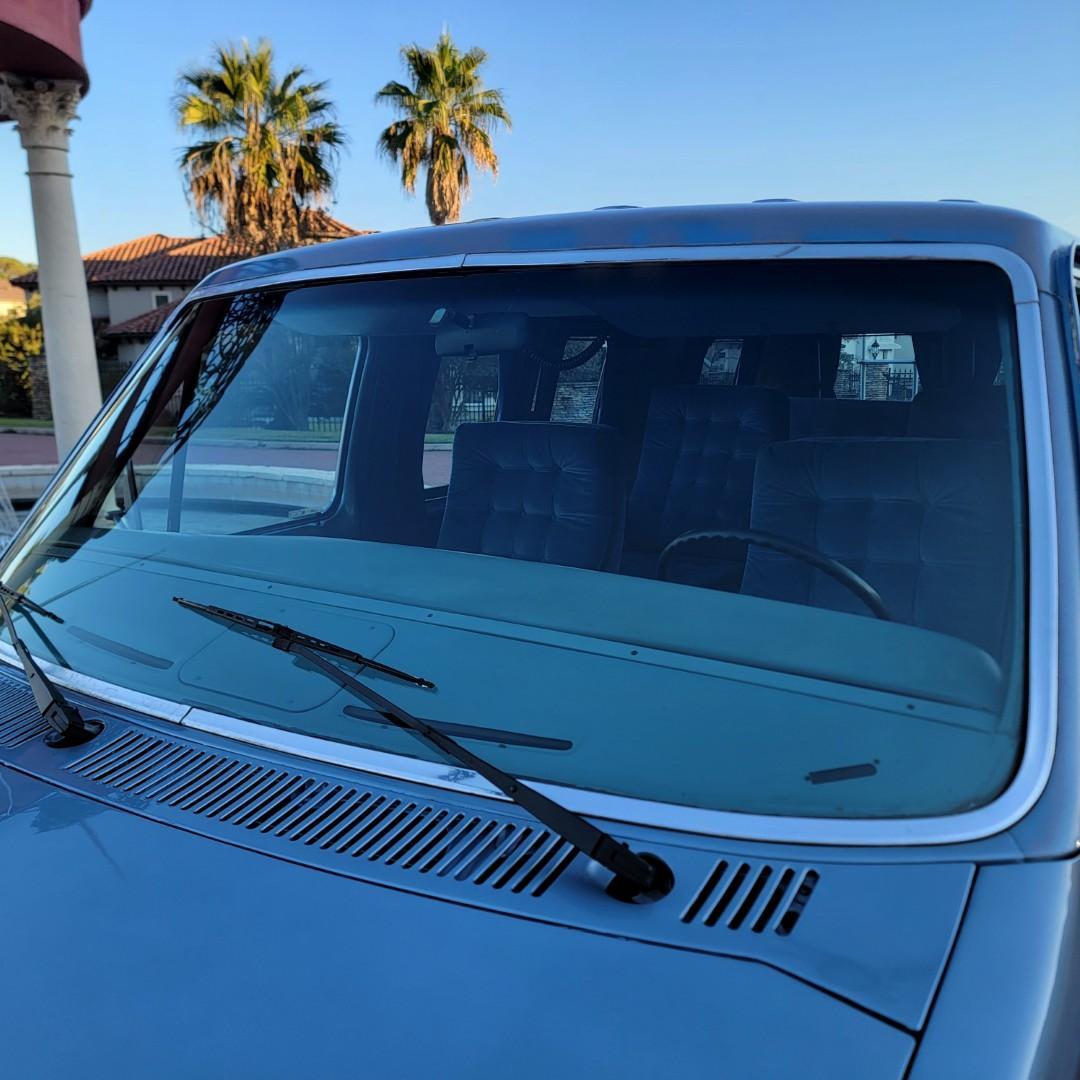 1983 Ford E-100 Econoline