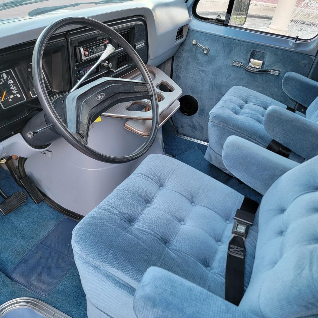 1983 Ford E-100 Econoline