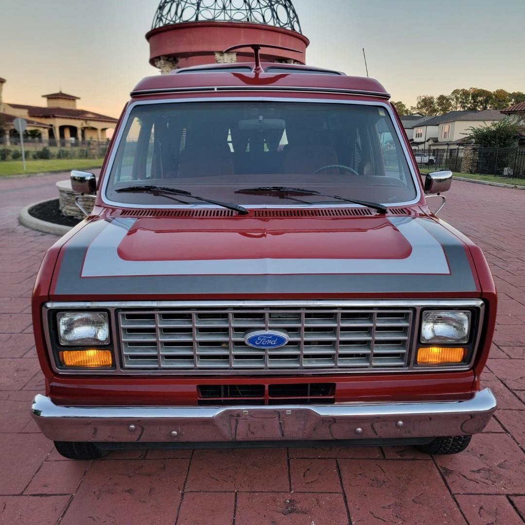 1987 Ford E-150 Econoline - 4