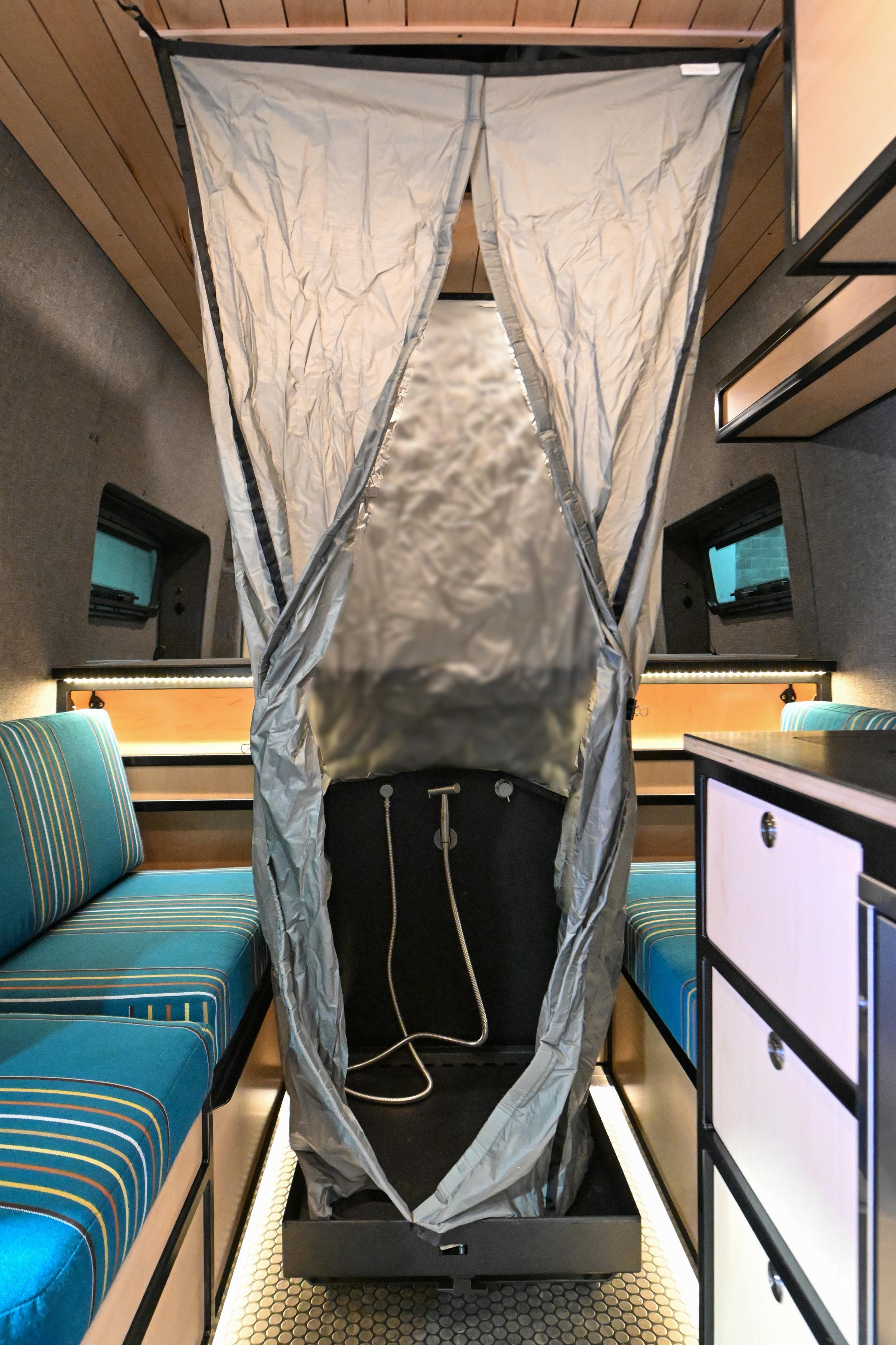 2024 Mercedes-Benz Sprinter 2500 High Roof