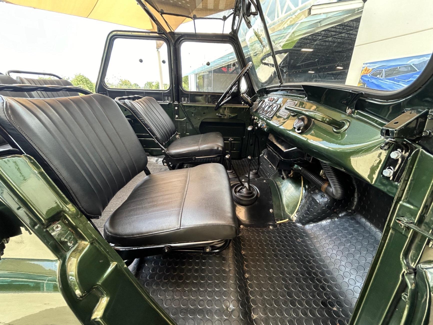 1990 UAZ 469