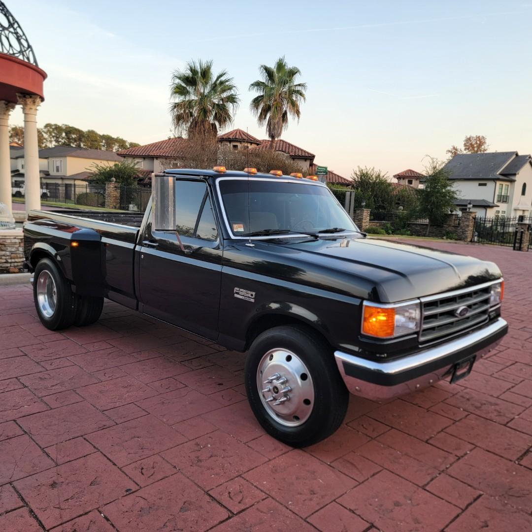  Ford F-350