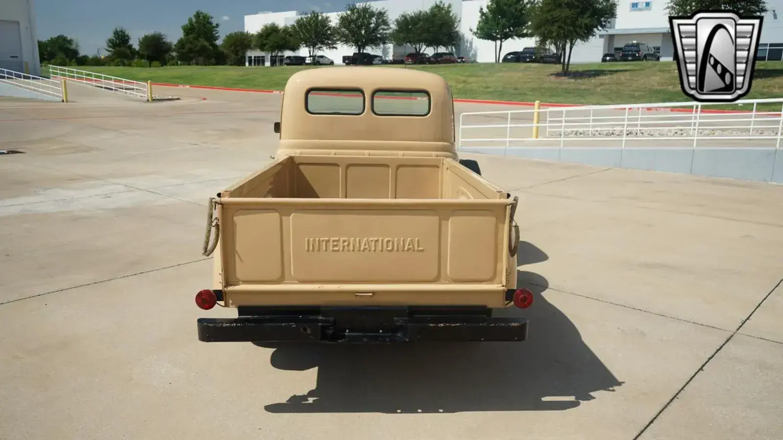 1951 International Harvester L-Series - 4