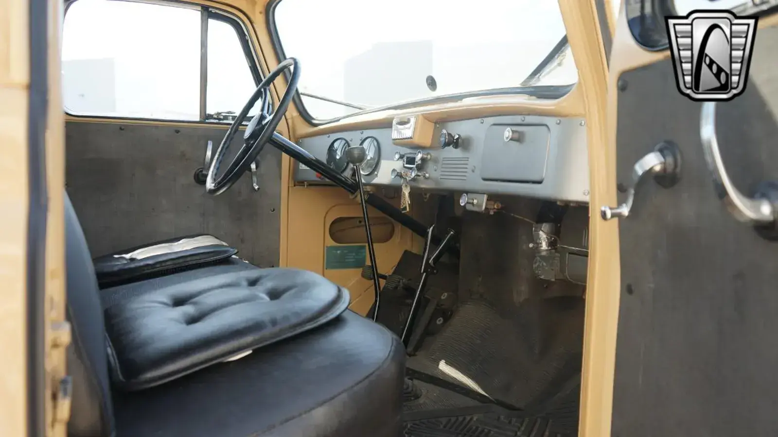 1951 International Harvester L-Series