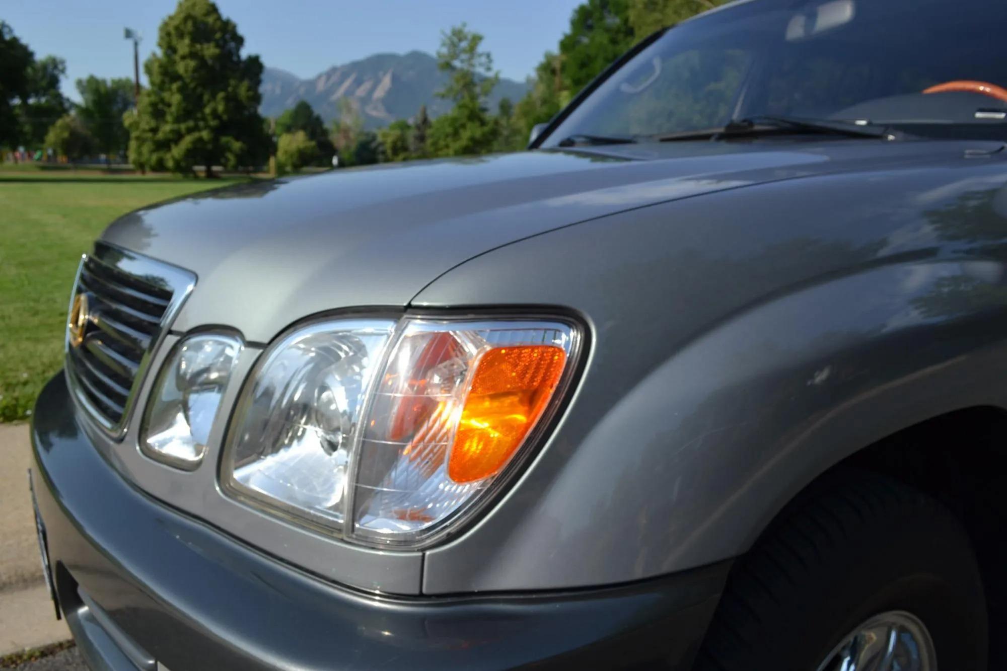 2002 Lexus LX 470