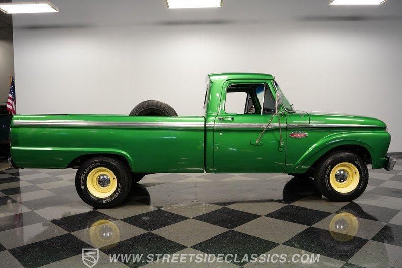 1965 Ford F-100