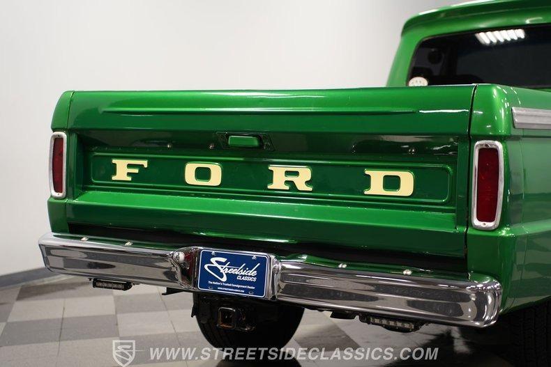 1965 Ford F-100