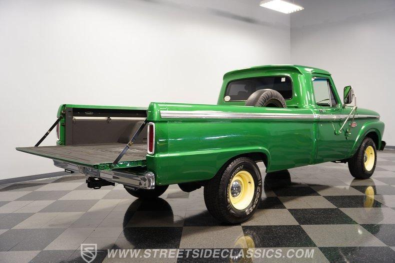 1965 Ford F-100
