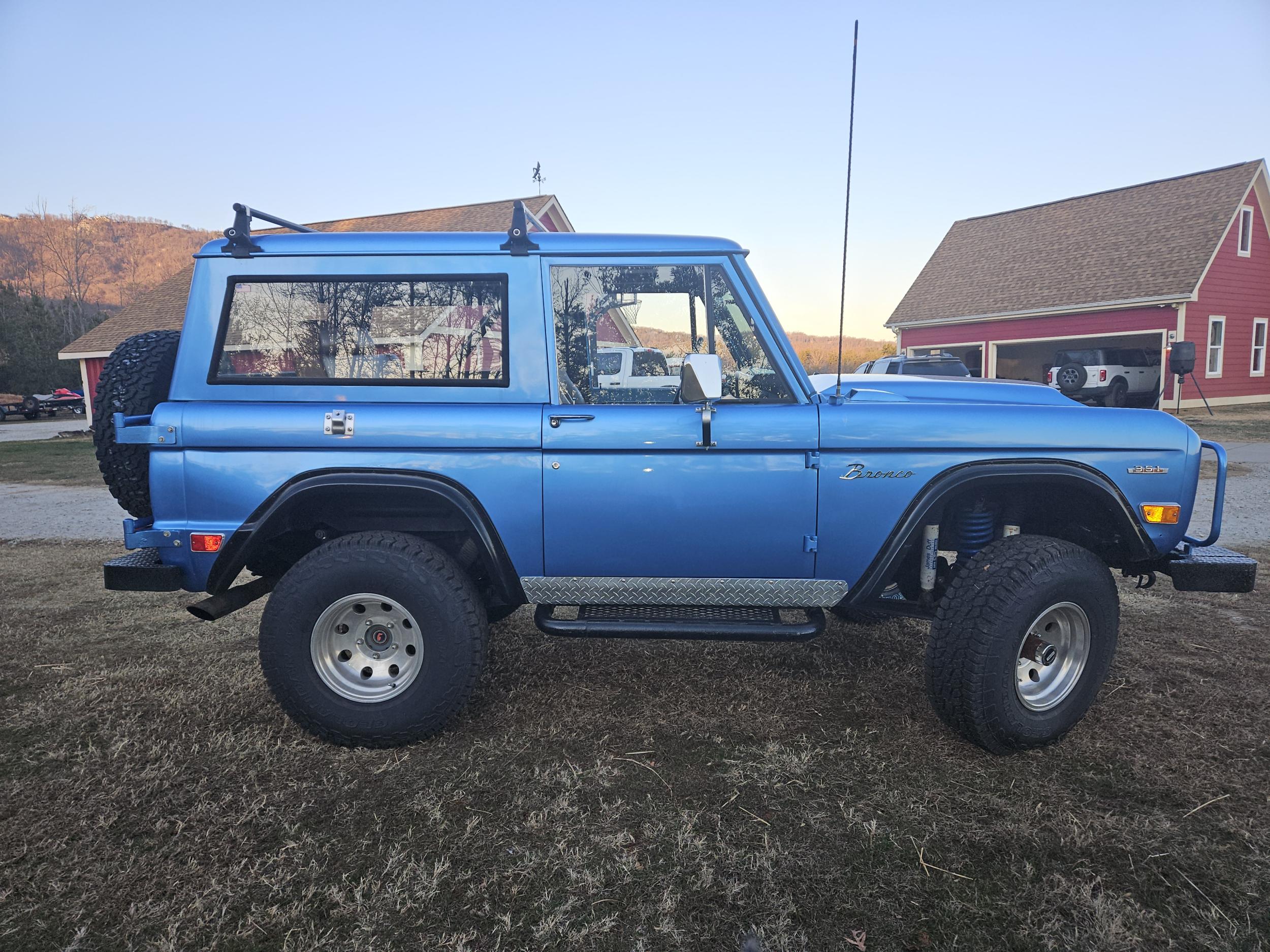 1969 Ford Bronco - 3