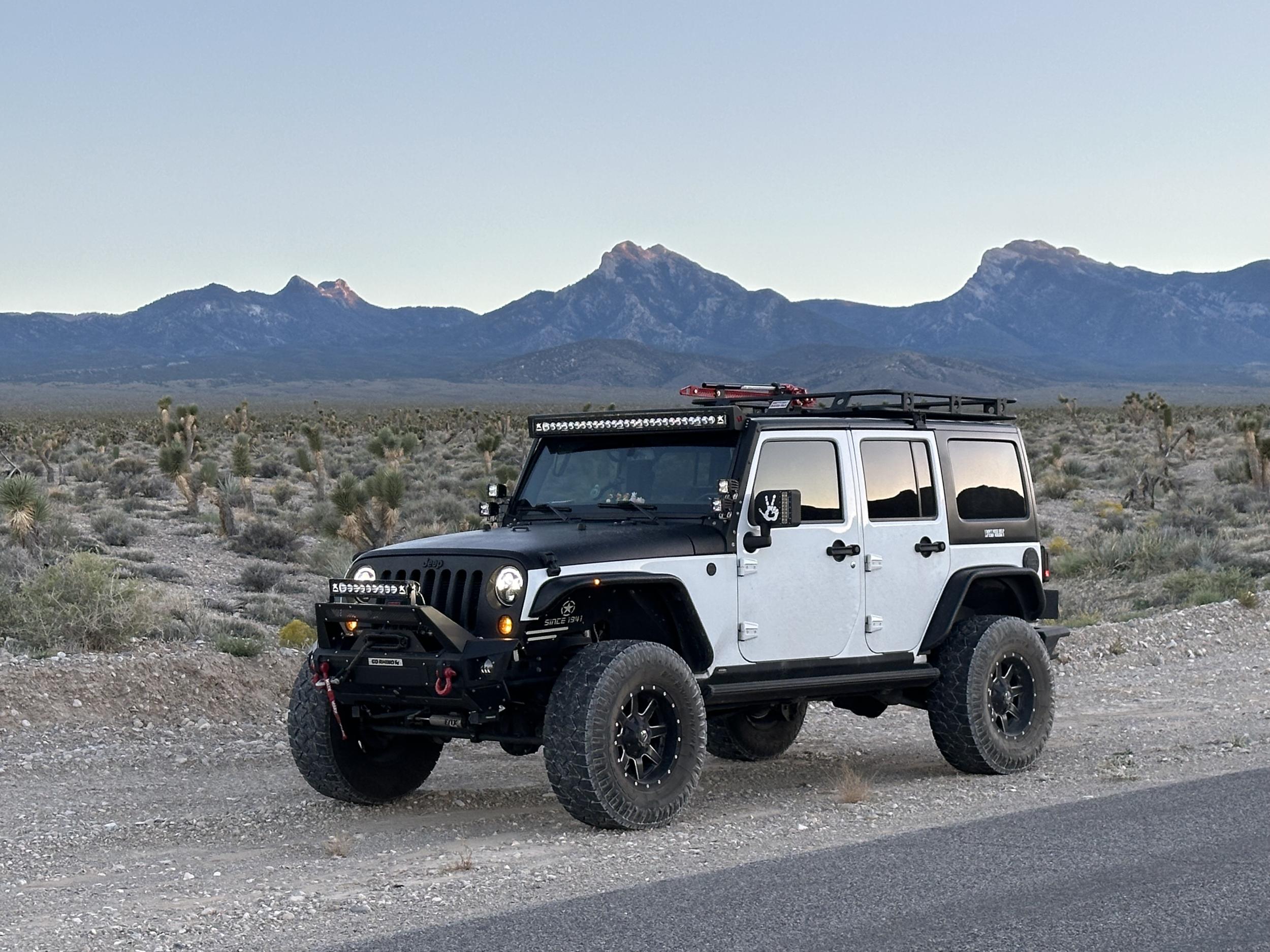 2016 Jeep Wrangler Unlimited Sport - 2
