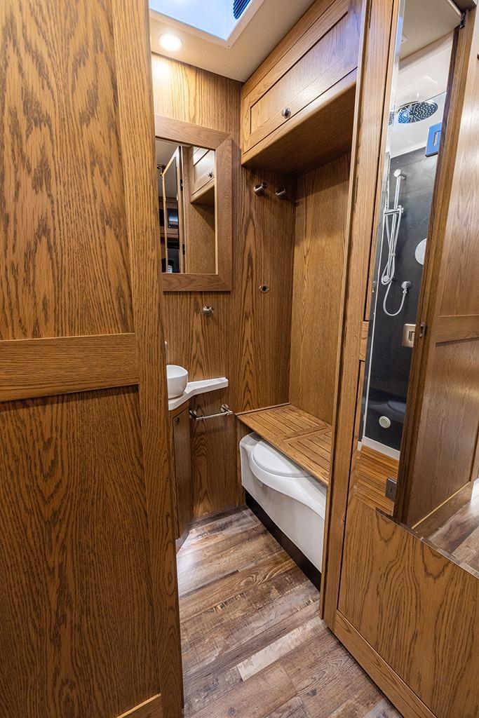 Sale Pending: 2025 EarthRoamer XV-SX-032