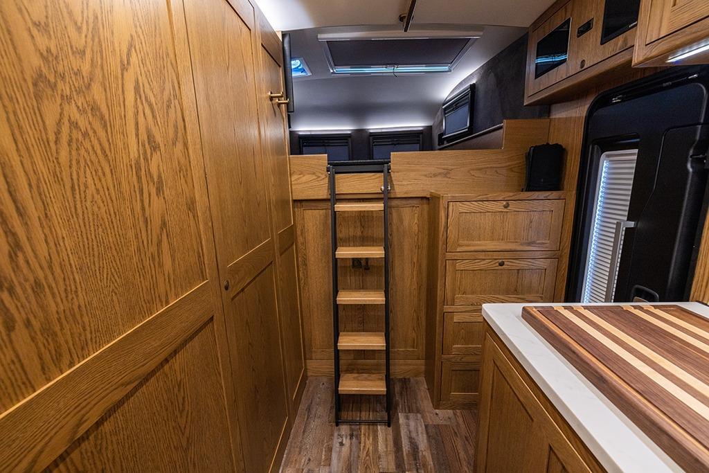 Sale Pending: 2025 EarthRoamer XV-SX-032