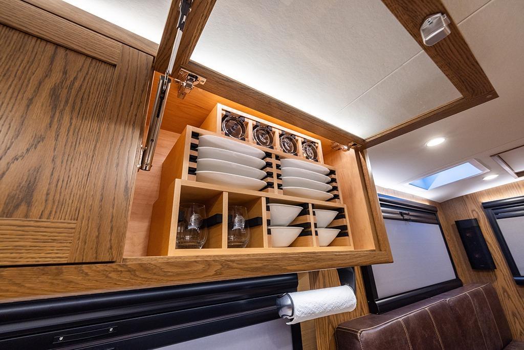 Sale Pending: 2025 EarthRoamer XV-SX-032