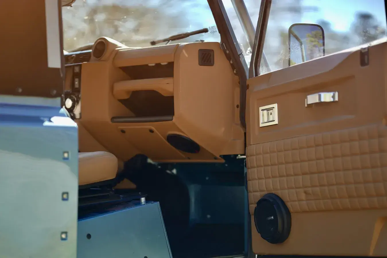 2022 Osprey Defender