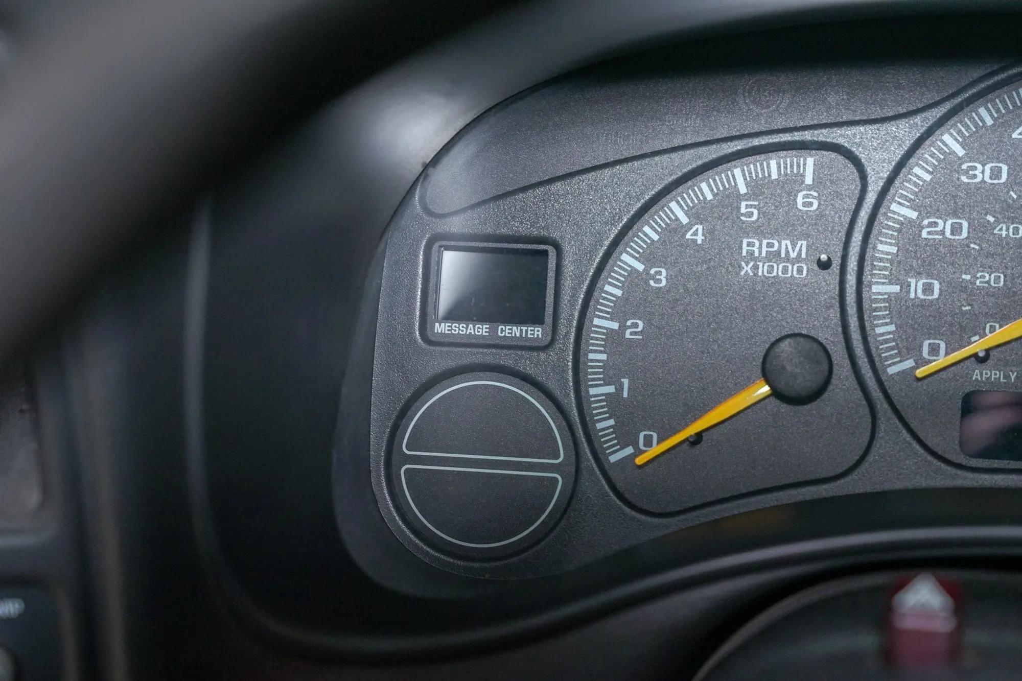 2000 Chevrolet Silverado 1500 LS