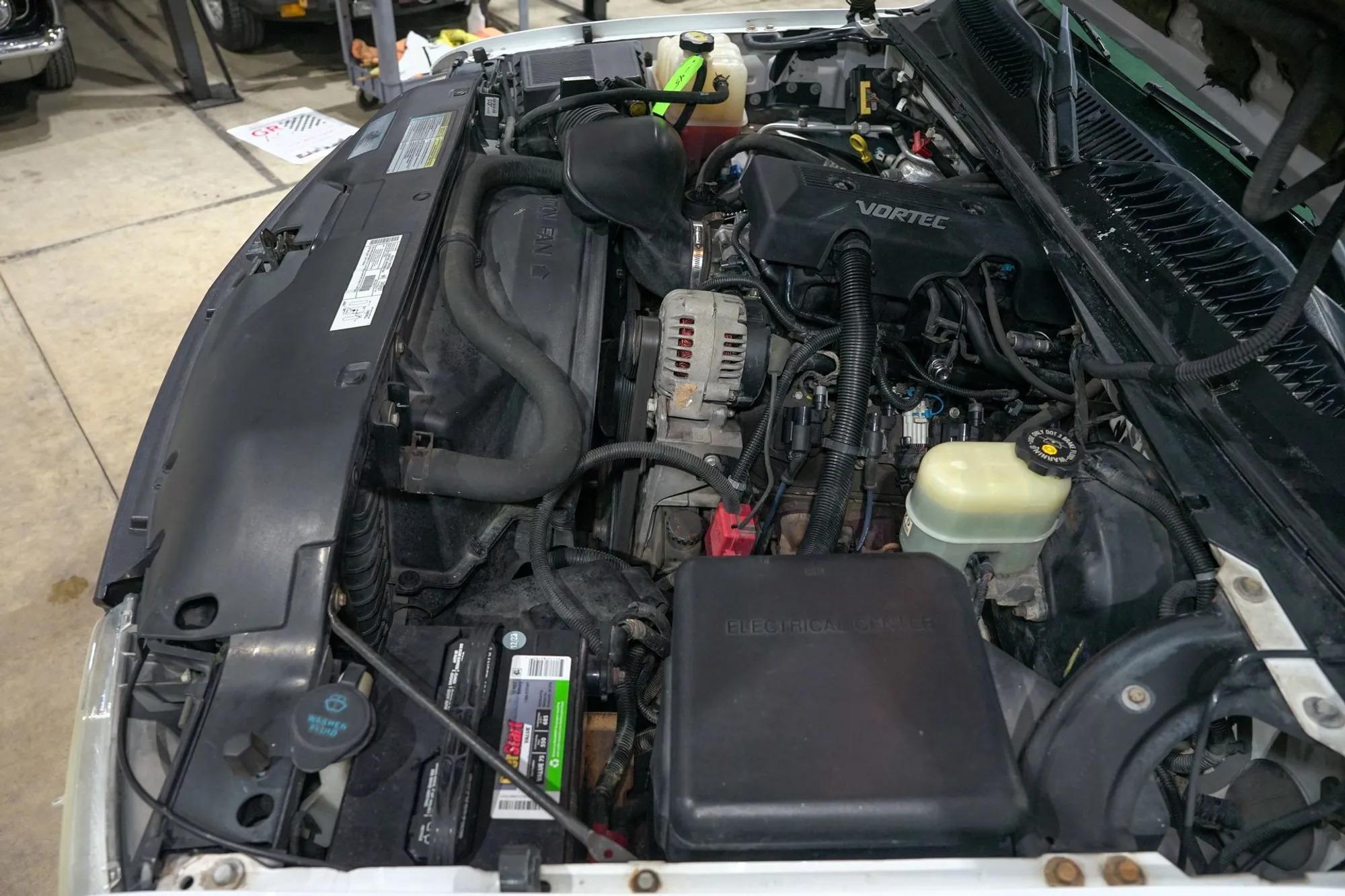 2000 Chevrolet Silverado 1500 LS