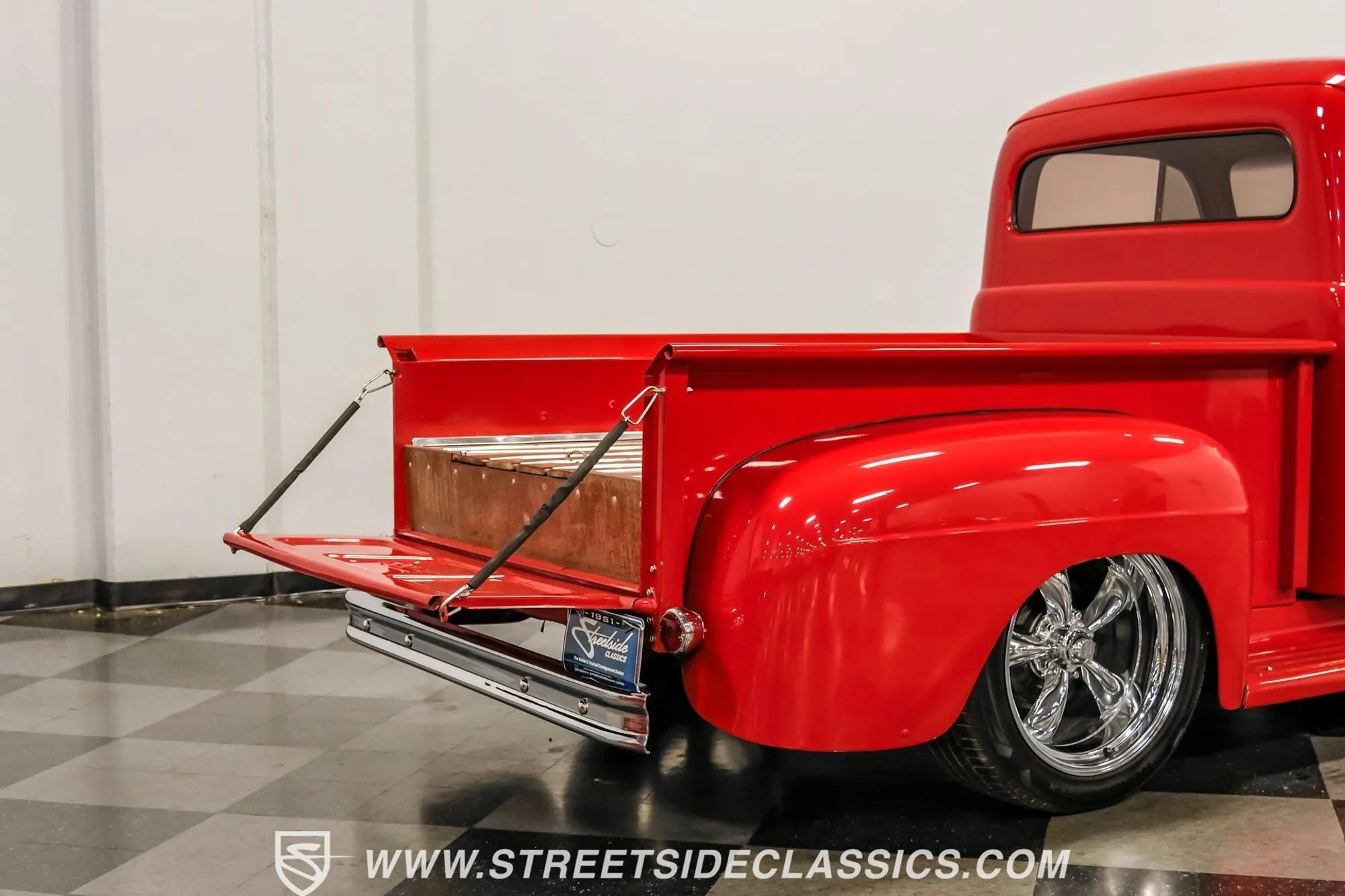 1951 Ford F-1