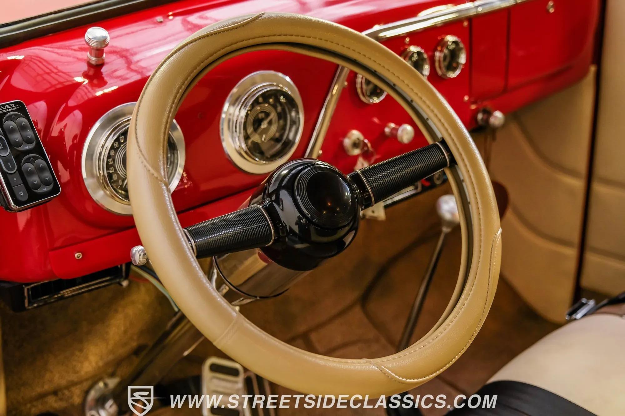 1951 Ford F-1