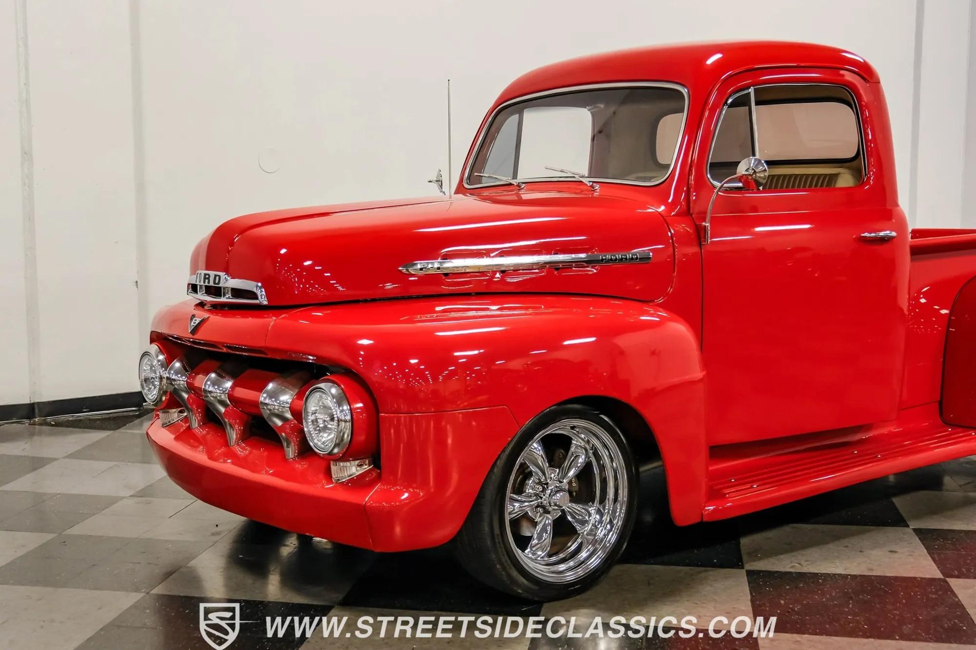 1951 Ford F-1