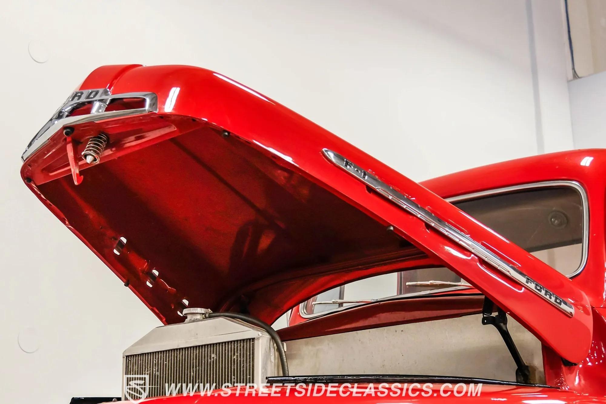 1951 Ford F-1