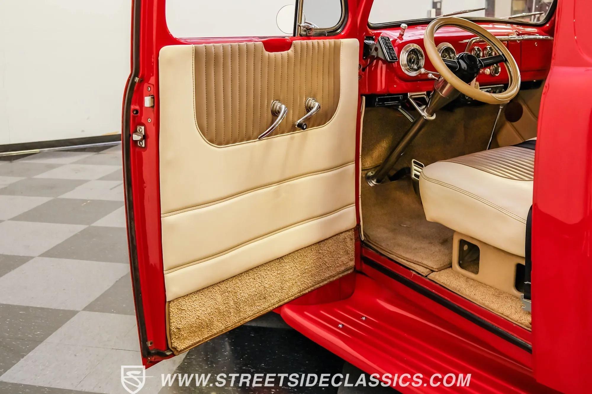 1951 Ford F-1