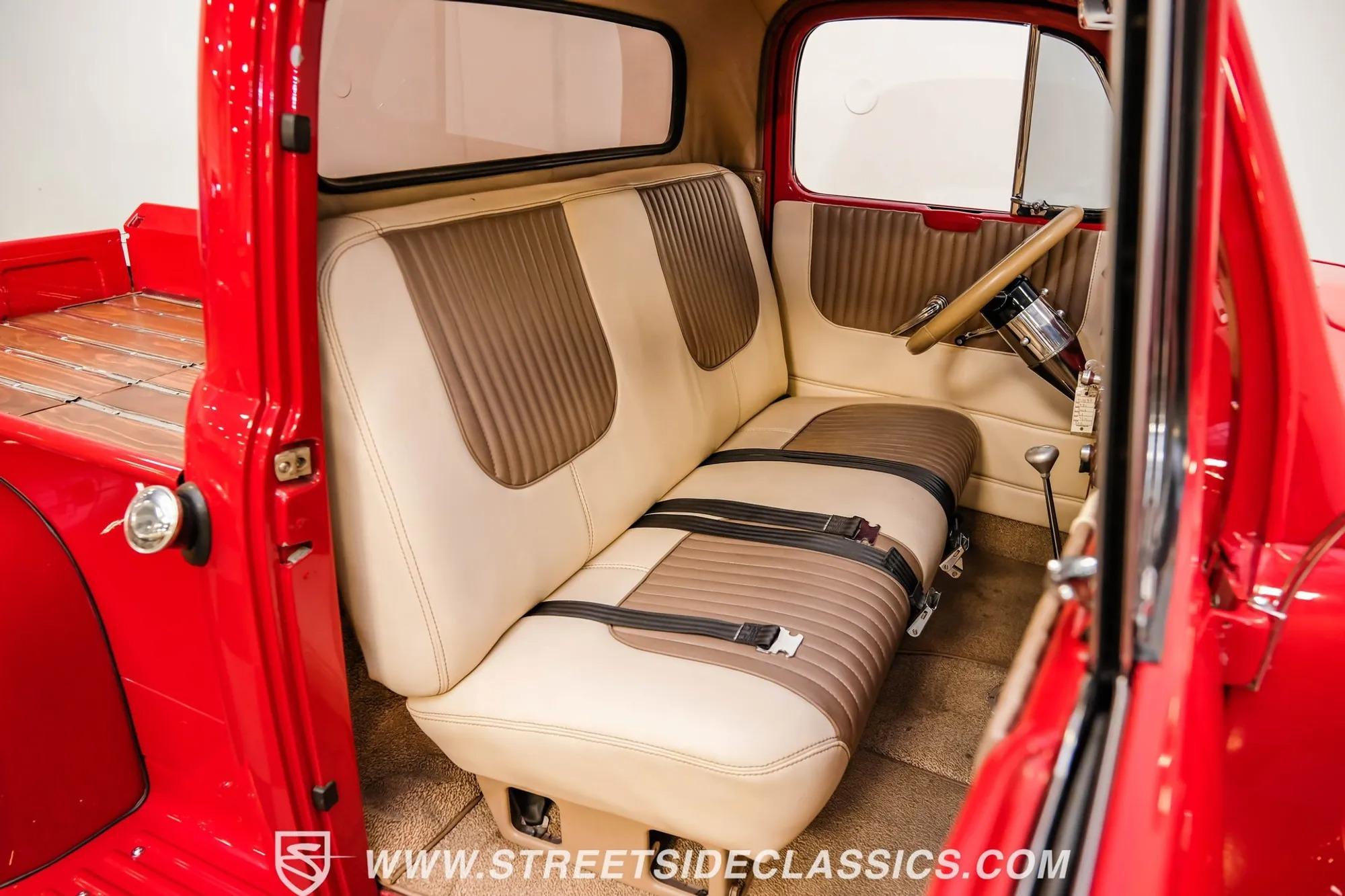 1951 Ford F-1