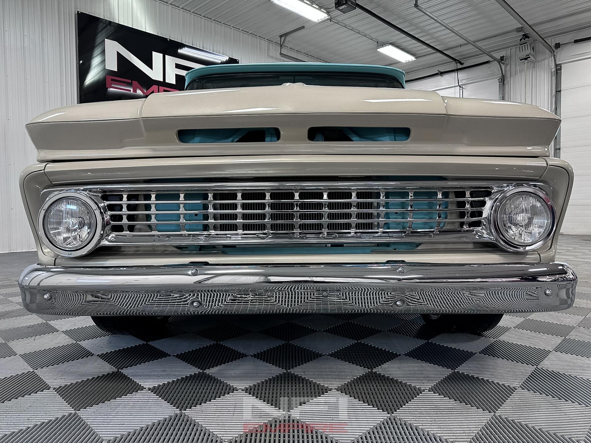 1963 Chevrolet C10 Custom Show Truck