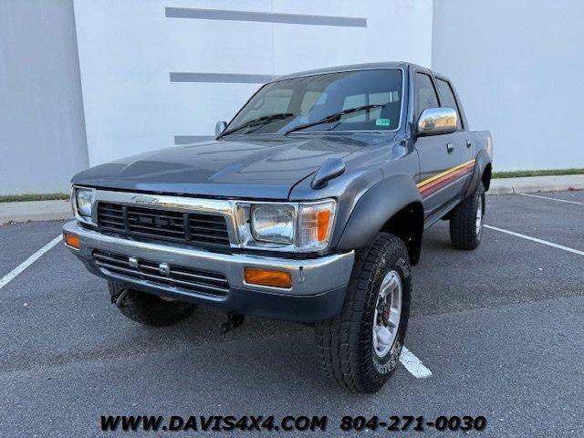 1991 Toyota Hilux - 2
