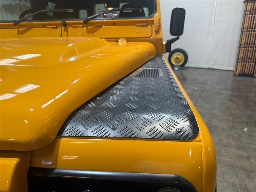 1999 Land Rover Defender 90