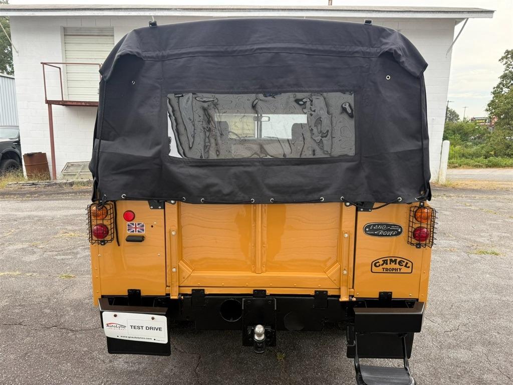 1981 Land Rover Series III 109 High-Cap