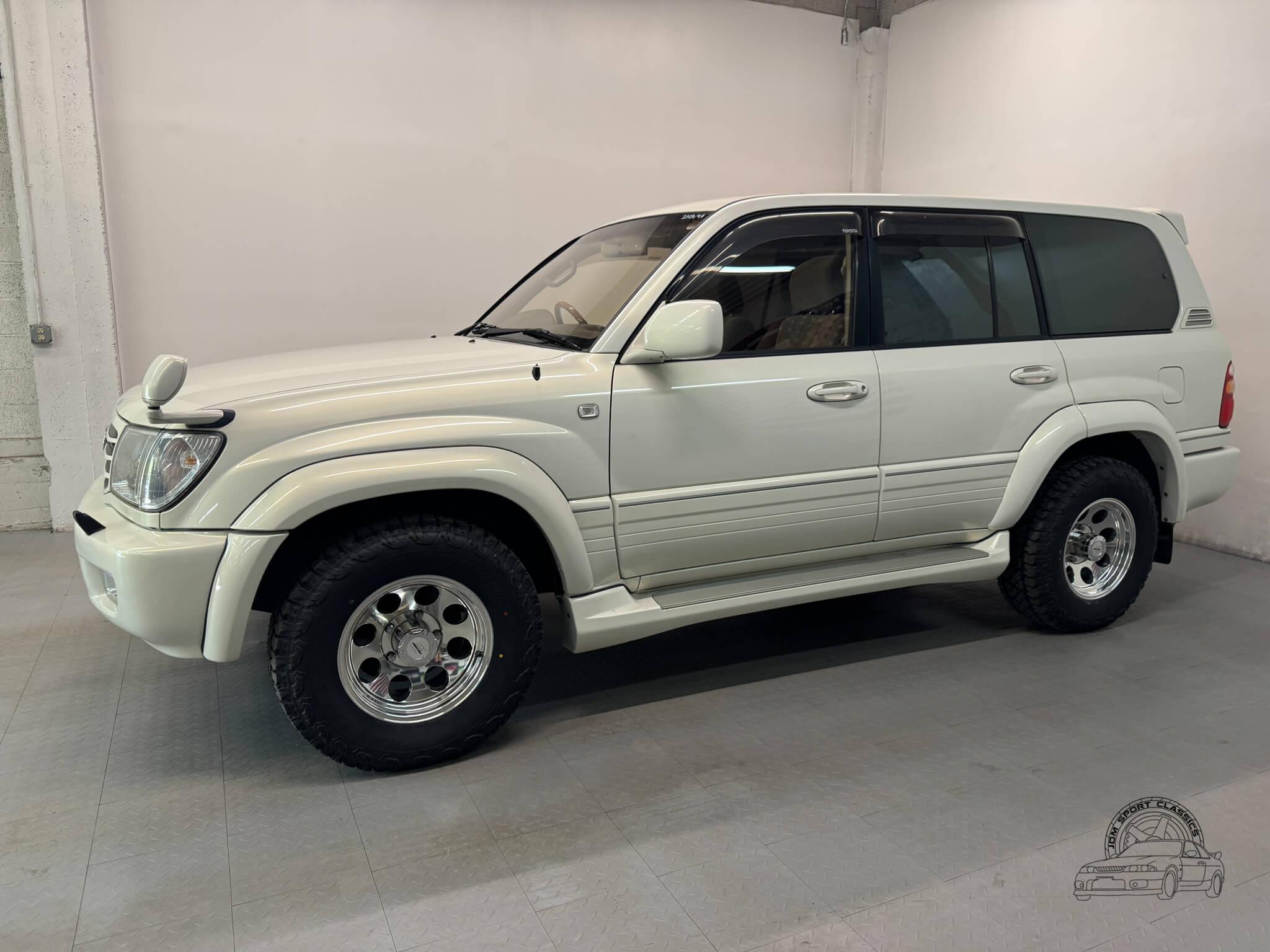 Sale Pending: 1998 Toyota Land Cruiser VX Limited V8