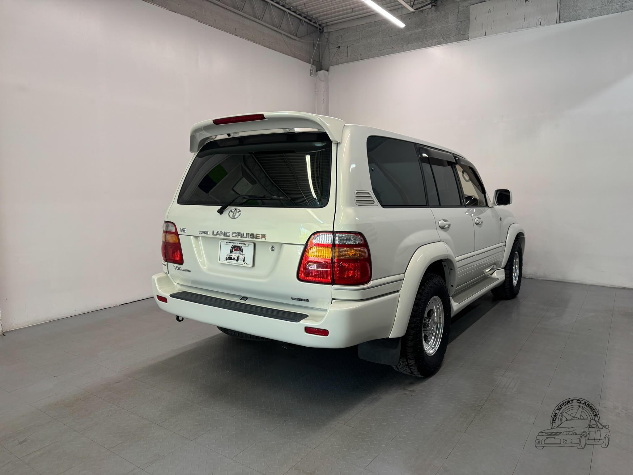 Sale Pending: 1998 Toyota Land Cruiser VX Limited V8