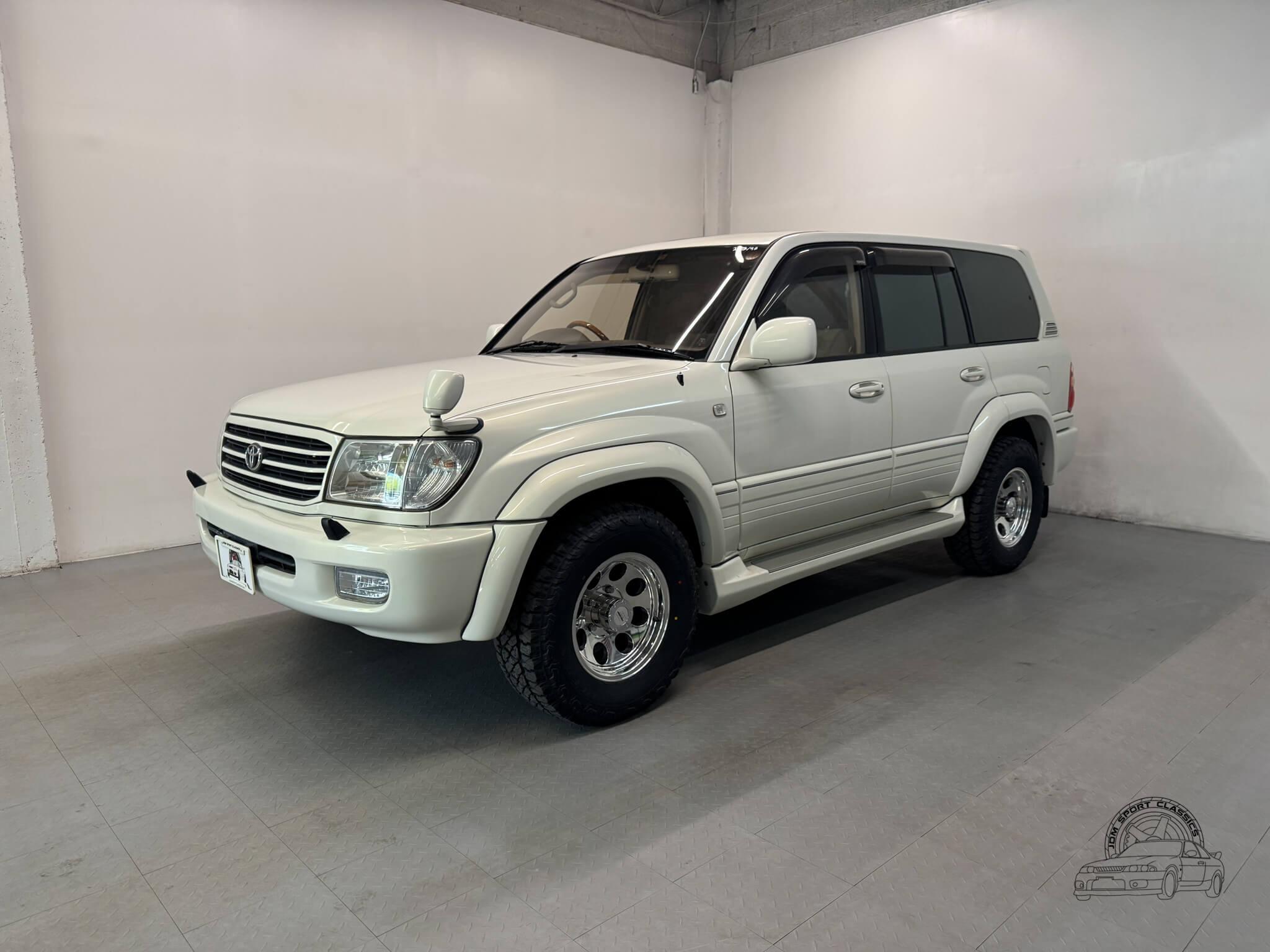 Sale Pending: 1998 Toyota Land Cruiser VX Limited V8