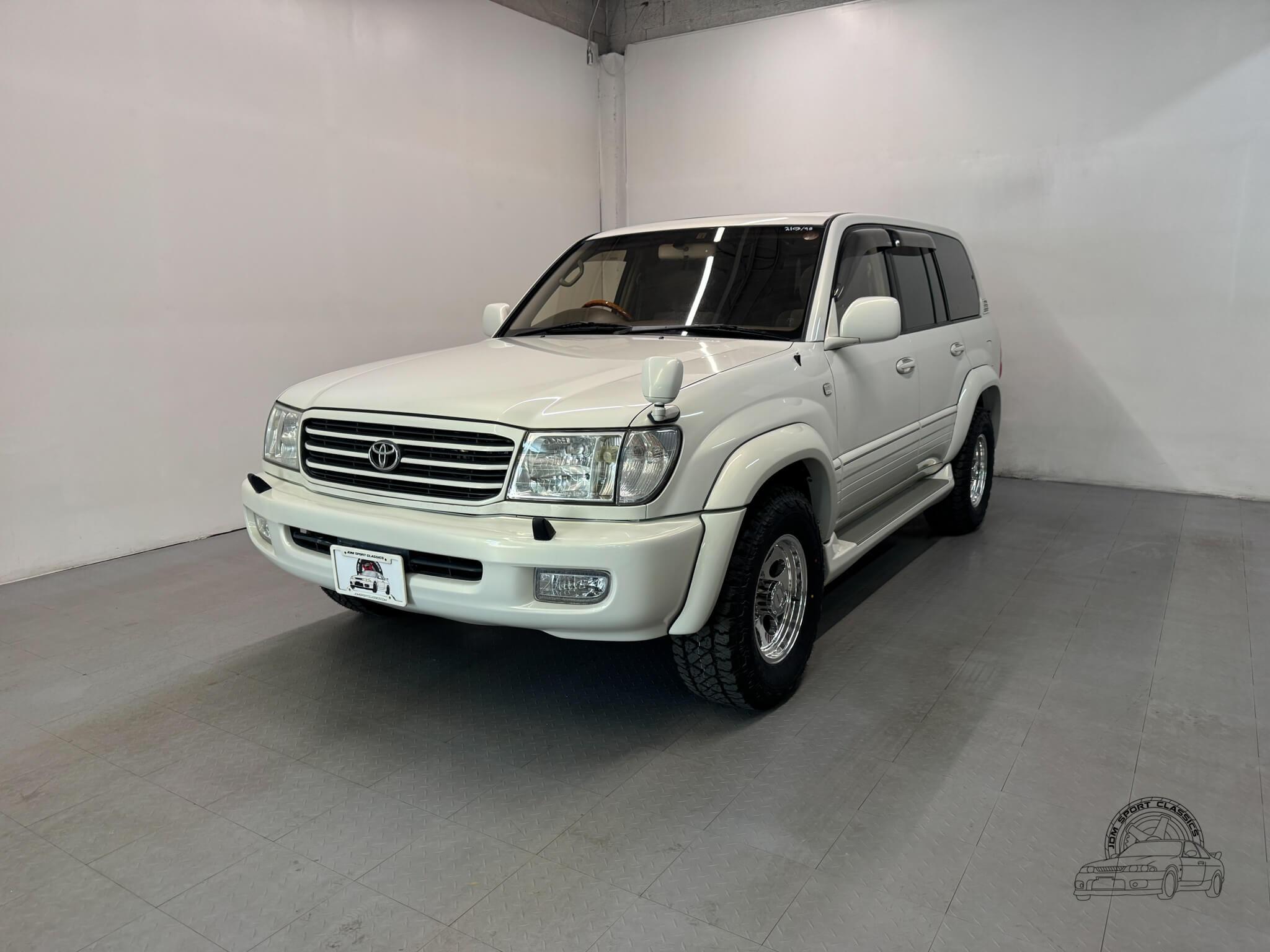 Sale Pending: 1998 Toyota Land Cruiser VX Limited V8