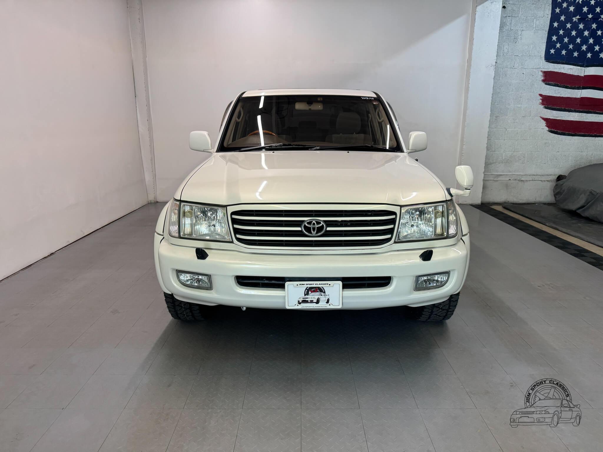 Sale Pending: 1998 Toyota Land Cruiser VX Limited V8