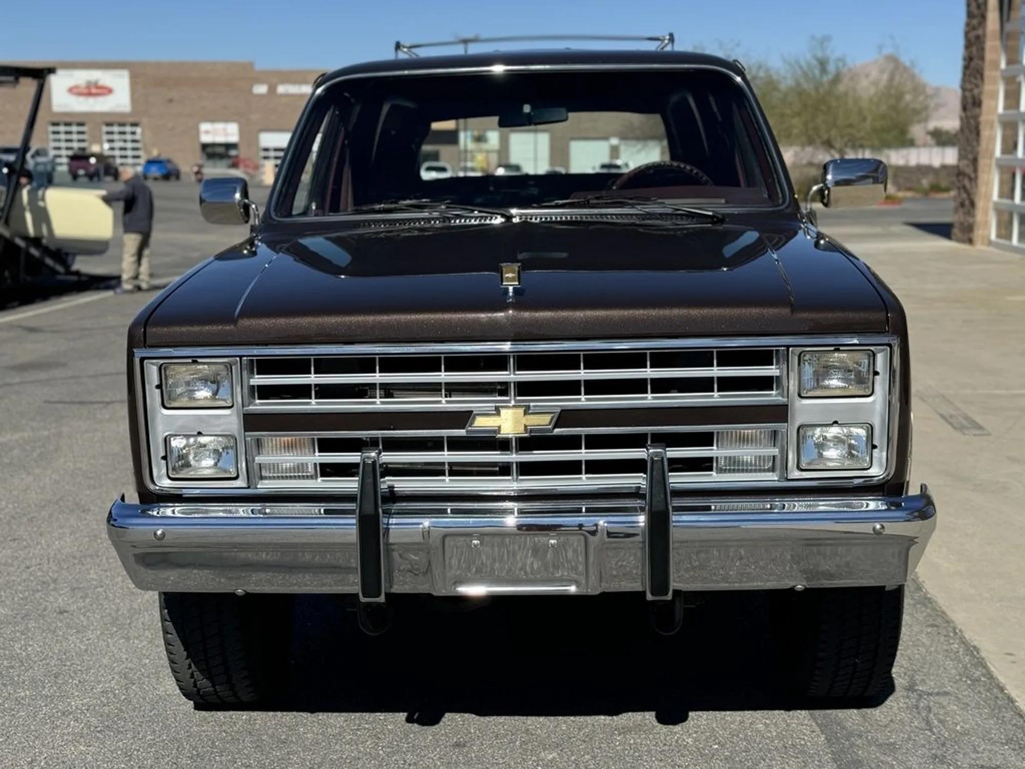 1985 Chevrolet Suburban K20