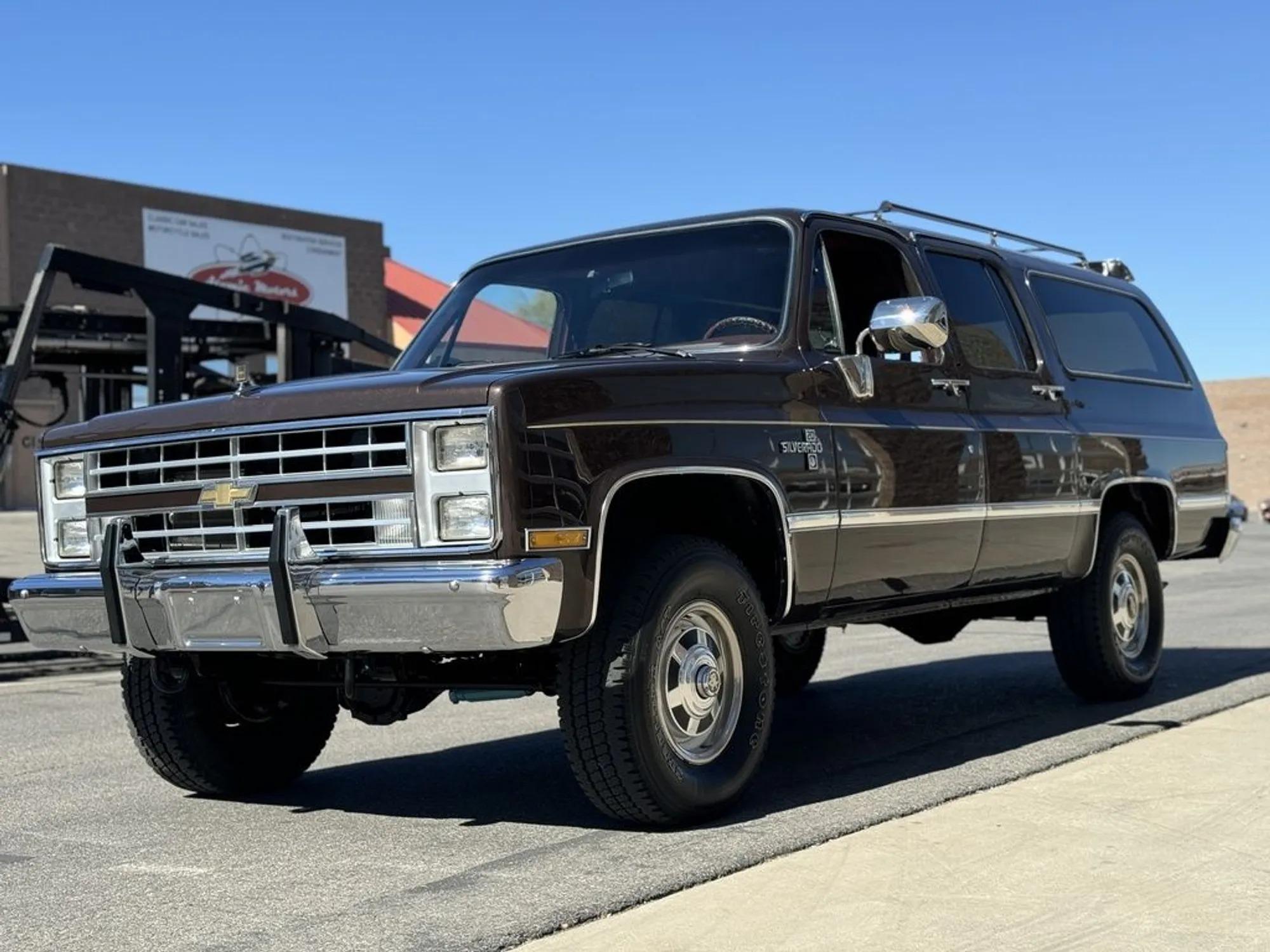 1985 Chevrolet Suburban K20