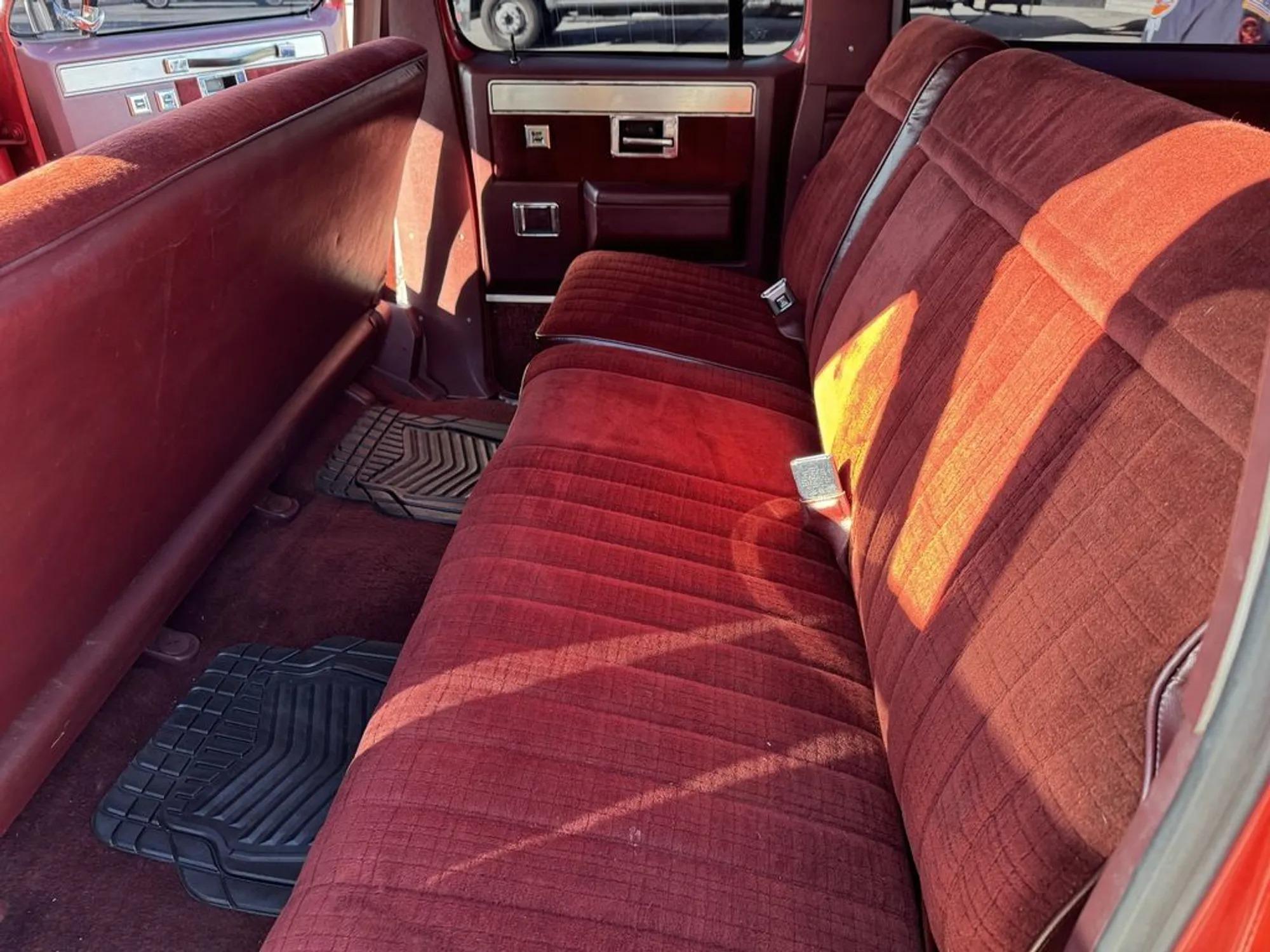 1984 Chevrolet Suburban C20