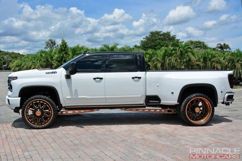2024 Chevrolet Silverado 3500HD High Country - 5